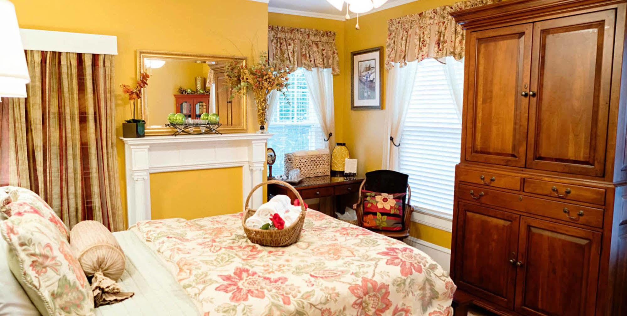 Bay Haven Inn Of Cape Charles Exterior foto